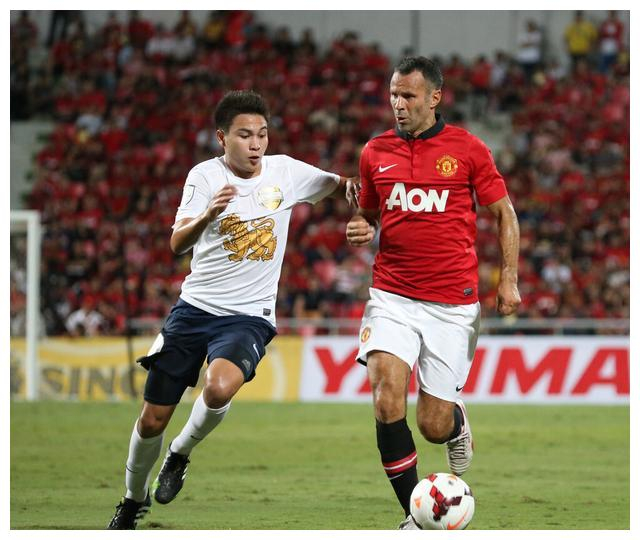 荷甲训练课后再迎强敌；南特更衣室发声；主帅态度：更衣室稳定；细节决定成败(荷甲2024至2025积分榜)-开云网站入口官网