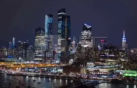  恩比德怒推记者遭联盟严惩 