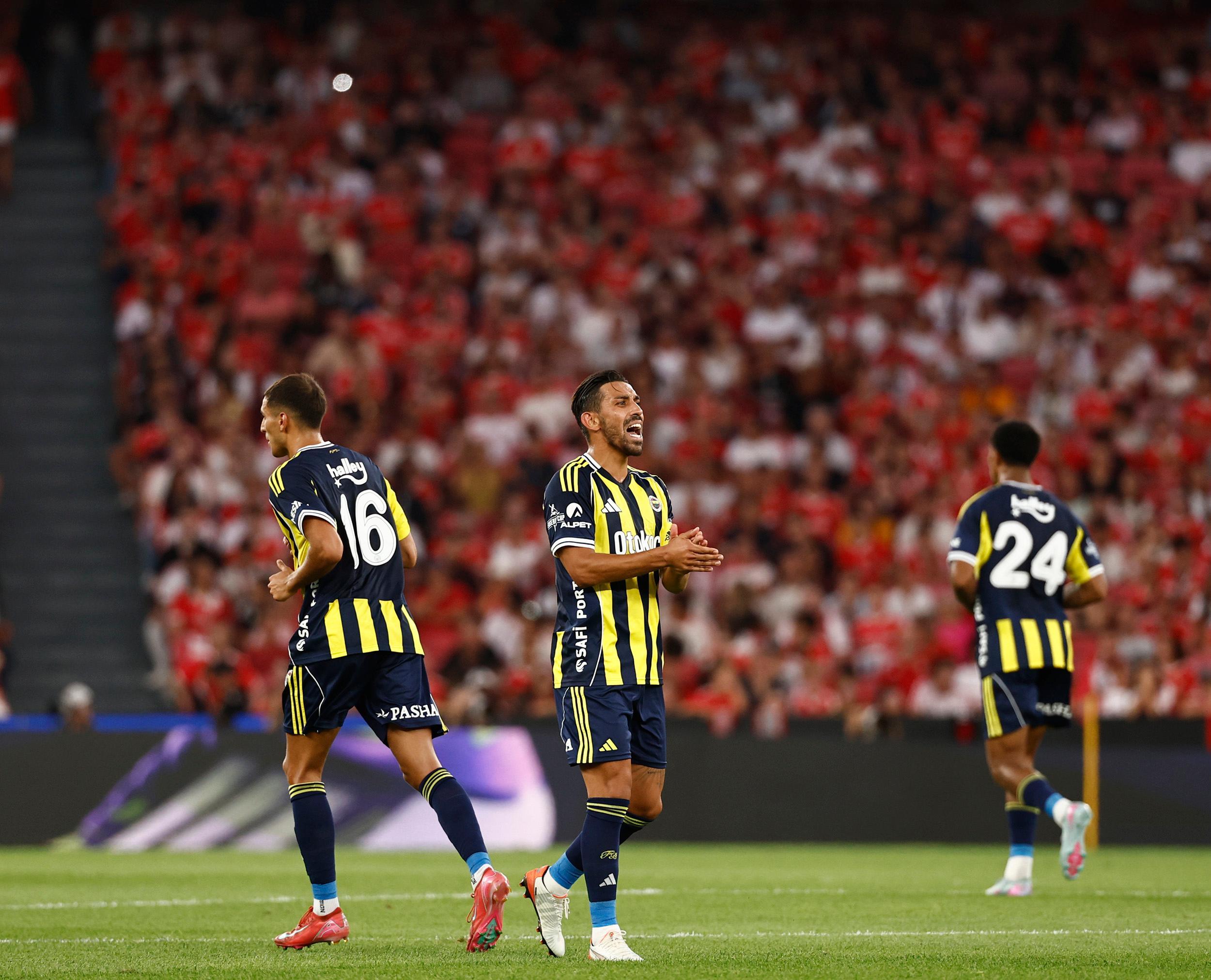 巴萨尼奥找安东尼奥借钱是在哪里 巴萨尼奥找安东尼奥借钱是在哪里