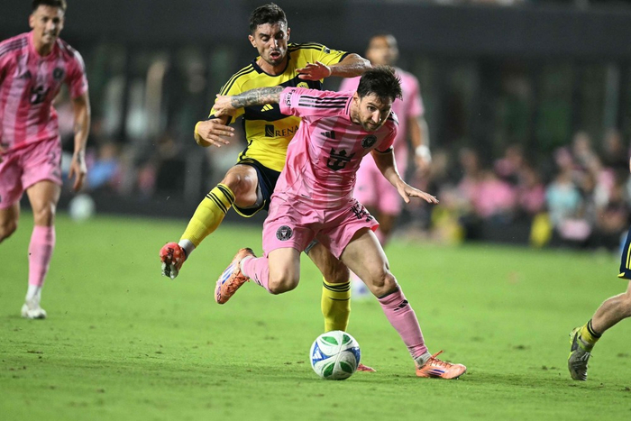 迈阿密国际1月20梅西首发阵营