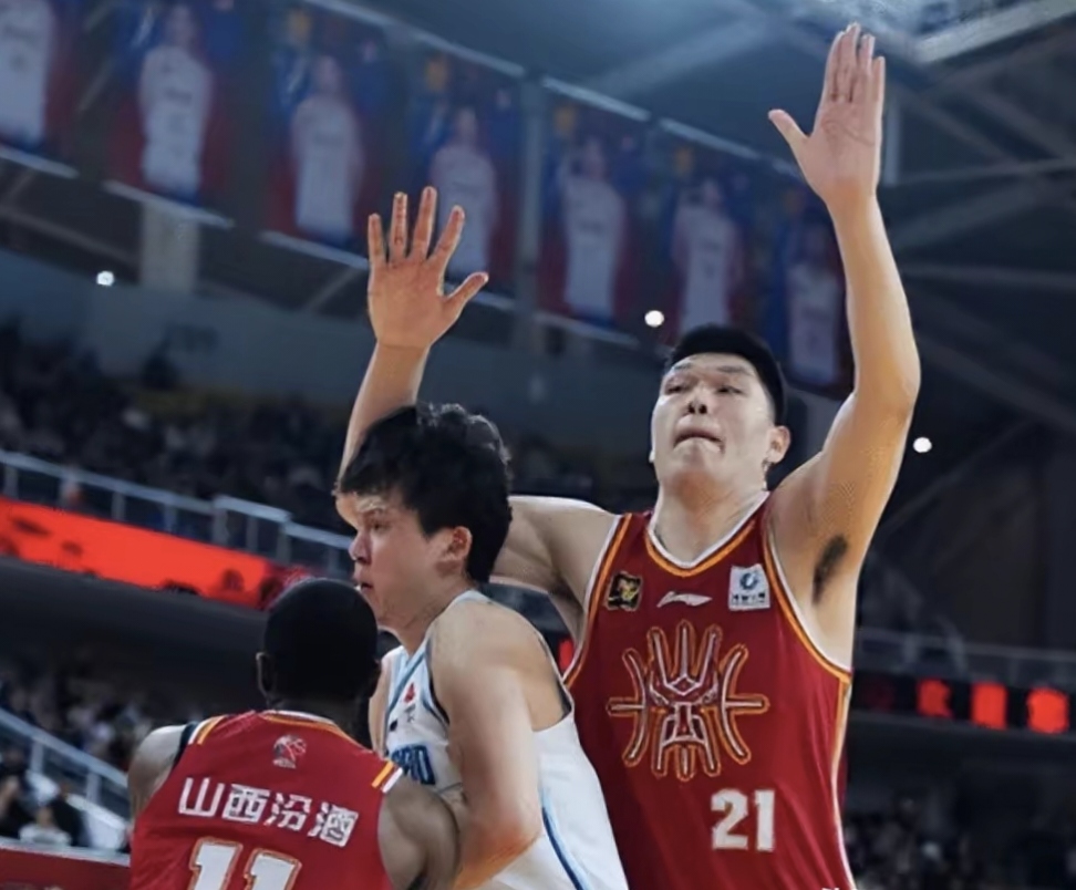 关于赛地聚焦——CBA常规赛冲刺阶段热度飙升，北京首钢官宣签约，质疑声仍在，训练强度明显提升的信息-开云体育登入